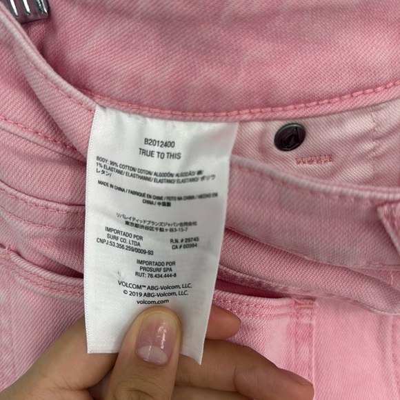 Volcom 1991 Stoned Short Pink High Rise Cutoff Denim Shorts – Women’s Sz 25 NWT - Picture 4 of 4